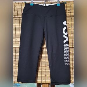 Victoria's secret x sport crop leggings capri size small